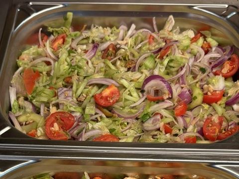 Salade composée au buffet du Royal Buffet