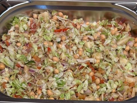 Salade de pois chiches au buffet du Royal Buffet